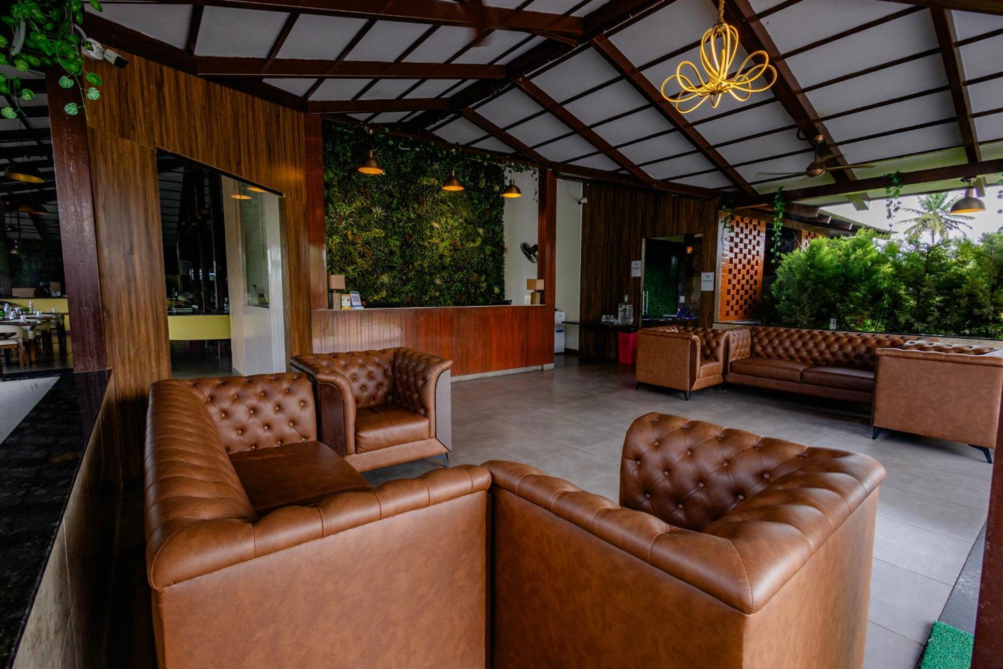 Veerdency Luxury Resort Devanahalli Exteriör bild